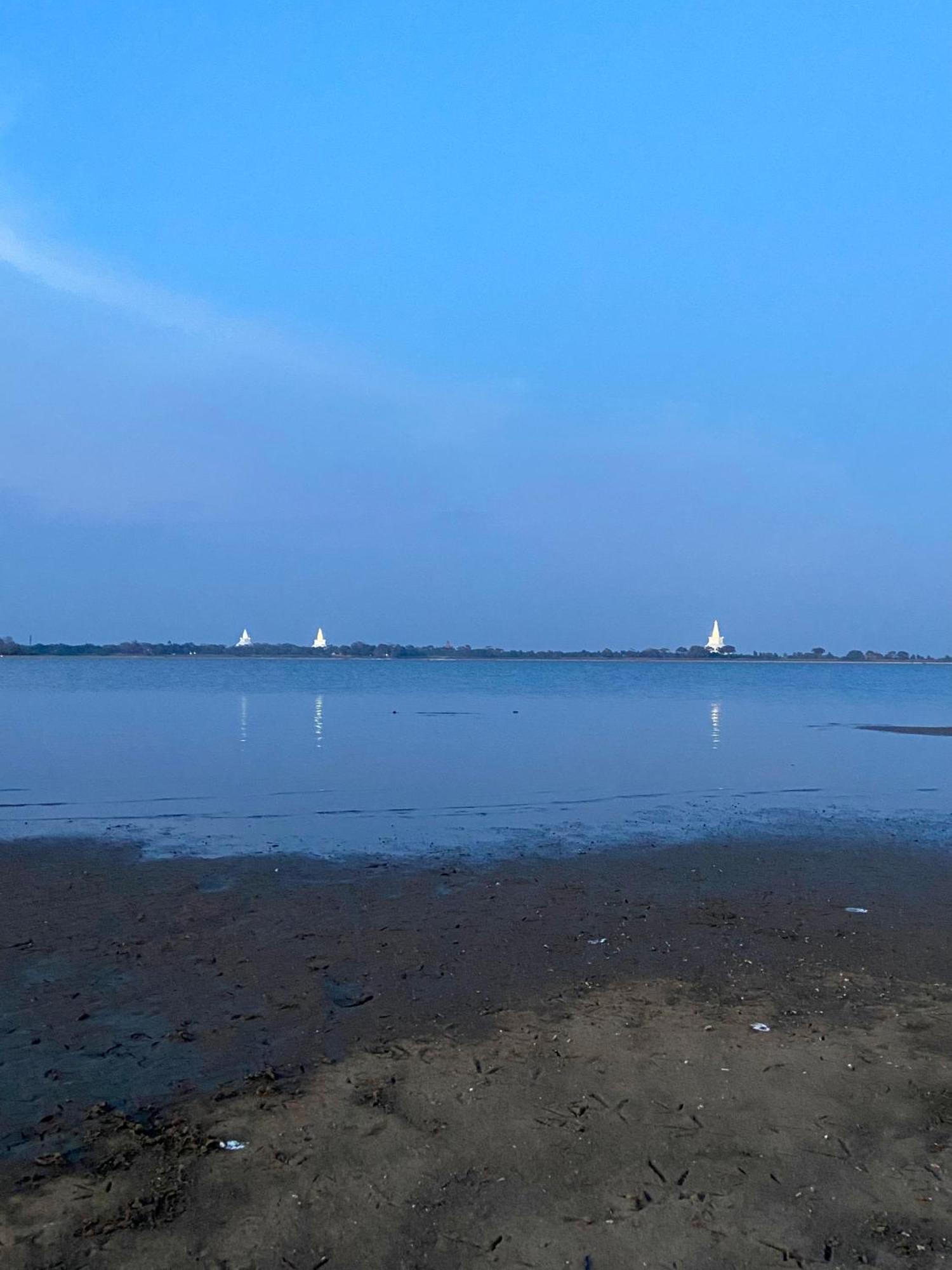 Villa Waters Edge, Anuradhapura Exterior foto